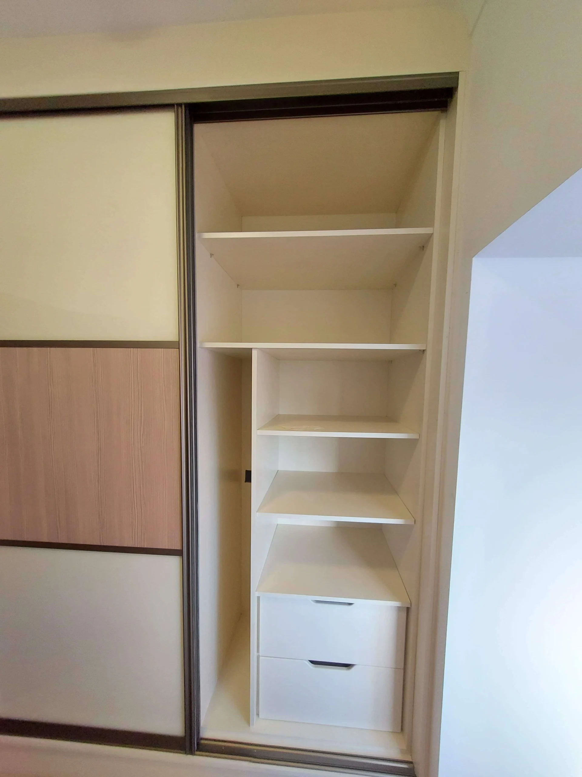 Wardrobes14